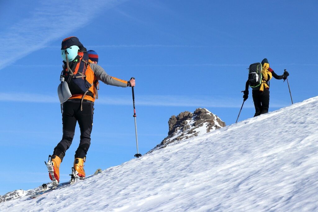 Titelbild zu „Tipps für den nächsten Skiurlaub: Somit gelingt der Urlaub auf jeden Fall“